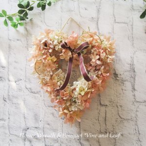 画像1: 紫陽花のプリザーブドフラワーリース〜グラデーションピンク〜