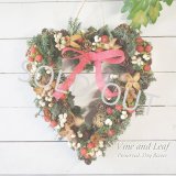 画像: 小さな木の実と野イチゴのハートのリース ~Christmas 2024~