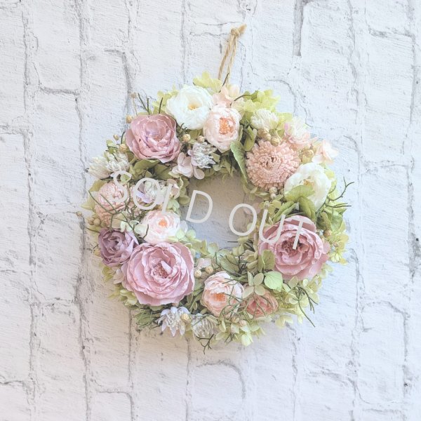 画像1: プリザーブドローズいっぱいのリース（ライラックピンク）