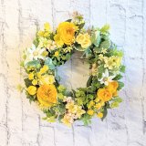 画像: ラナンキュラスとフランネルフラワーのアーティフィシャルフラワーリース