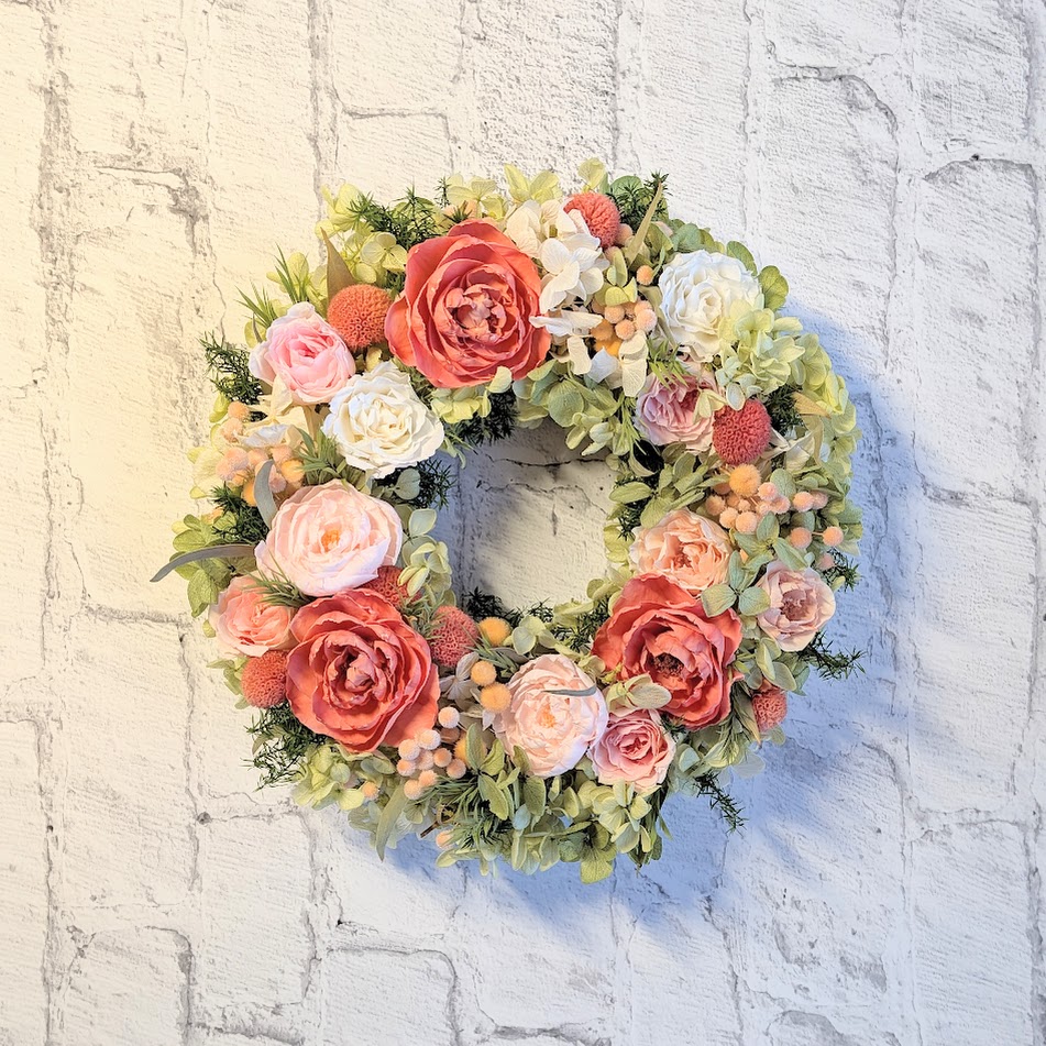 画像: プリザーブドフラワーリースを出品しました