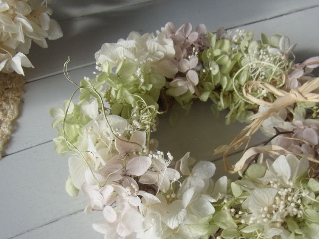 画像: プリザーブドアジサイのナチュラルリース〔アンティーク〕〜ずっと咲き続けるプリザーブドフラワーリース