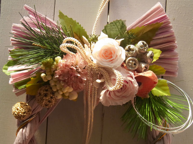 画像: 【Vine and Leafのお正月飾り】　しめなわリース（パープル×ピンク）