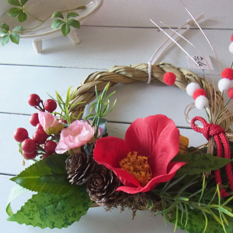 画像: 【Vine and Leafのお正月飾り】　しめなわリース（レッド×グリーン）