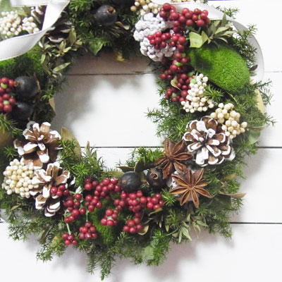 画像: 赤い実とスターアニスのクリスマスリース〜Vine and Leaf の Christmas〜