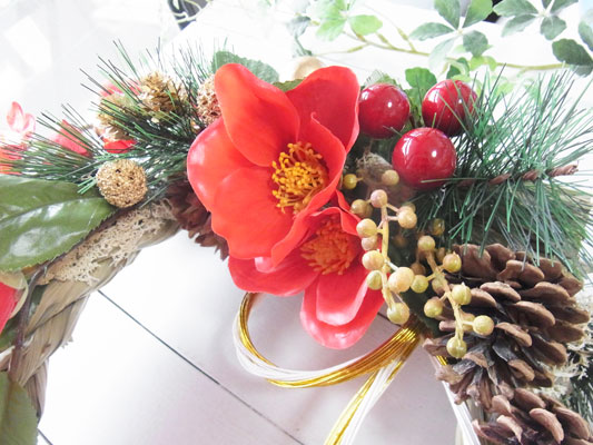 画像: ＊お正月飾り＊しめなわリース（椿と梅）〜Vine and Leaf のお正月〜