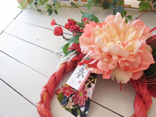 画像: *お正月飾り*しめなわリース(芍薬×梅)〜Vine and Leaf のお正月〜