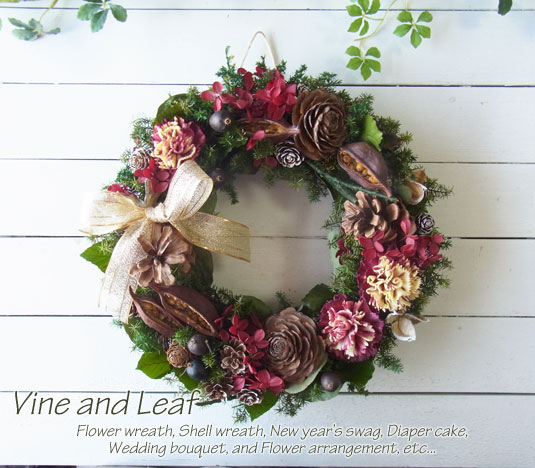 画像: たくさんの木の実とプリザーブドフラワーのリース ~☆Happy Christmas 2017☆~