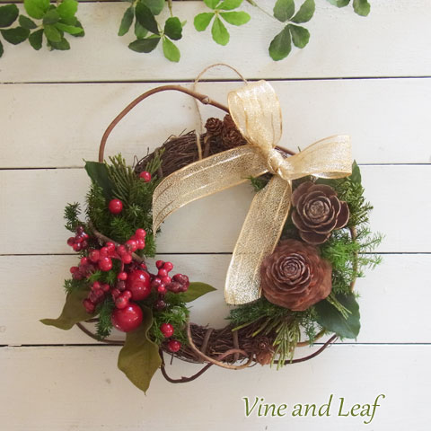 画像: 赤いベリーとシダーローズのリース〜☆Happy Christmas 2017☆〜