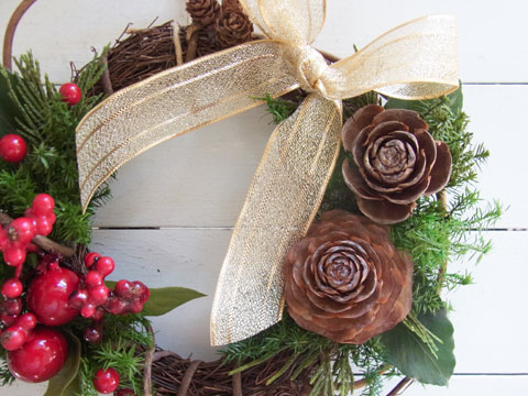 画像: 赤いベリーとシダーローズのリース〜☆Happy Christmas 2017☆〜