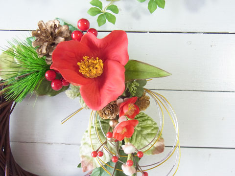 画像: ＊お正月飾り＊しめなわリース/ラウンドA（椿と水引）[W-17172] 