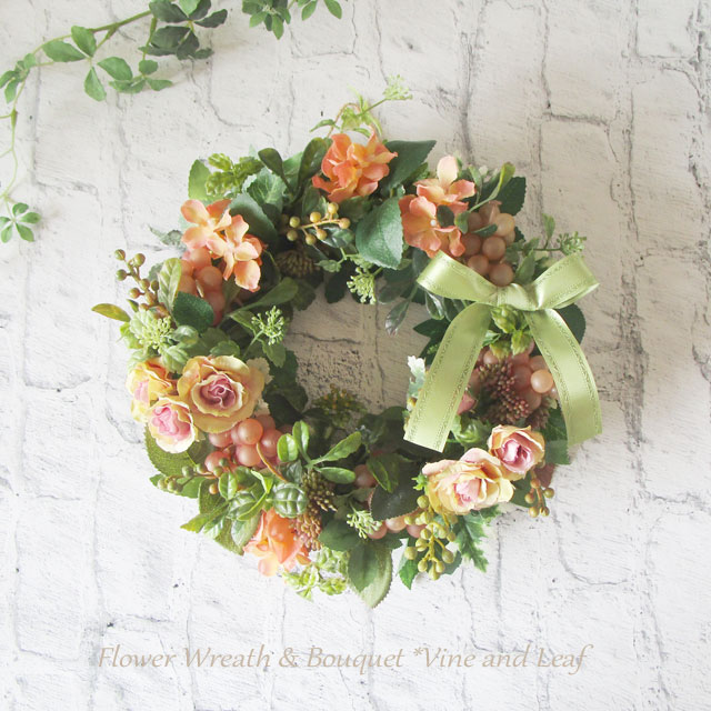 画像1: オレンジのバラとブドウのフラワーリース〜長く飾れるアートフラワーリース