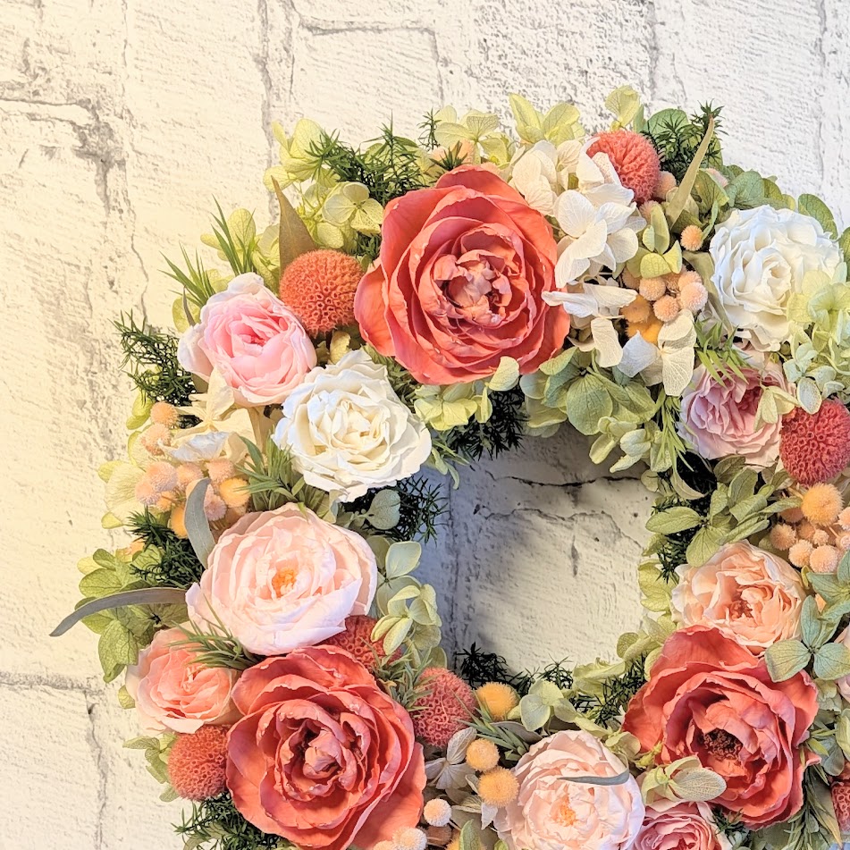 画像: プリザーブドローズいっぱいのリース（アプリコットピンク）